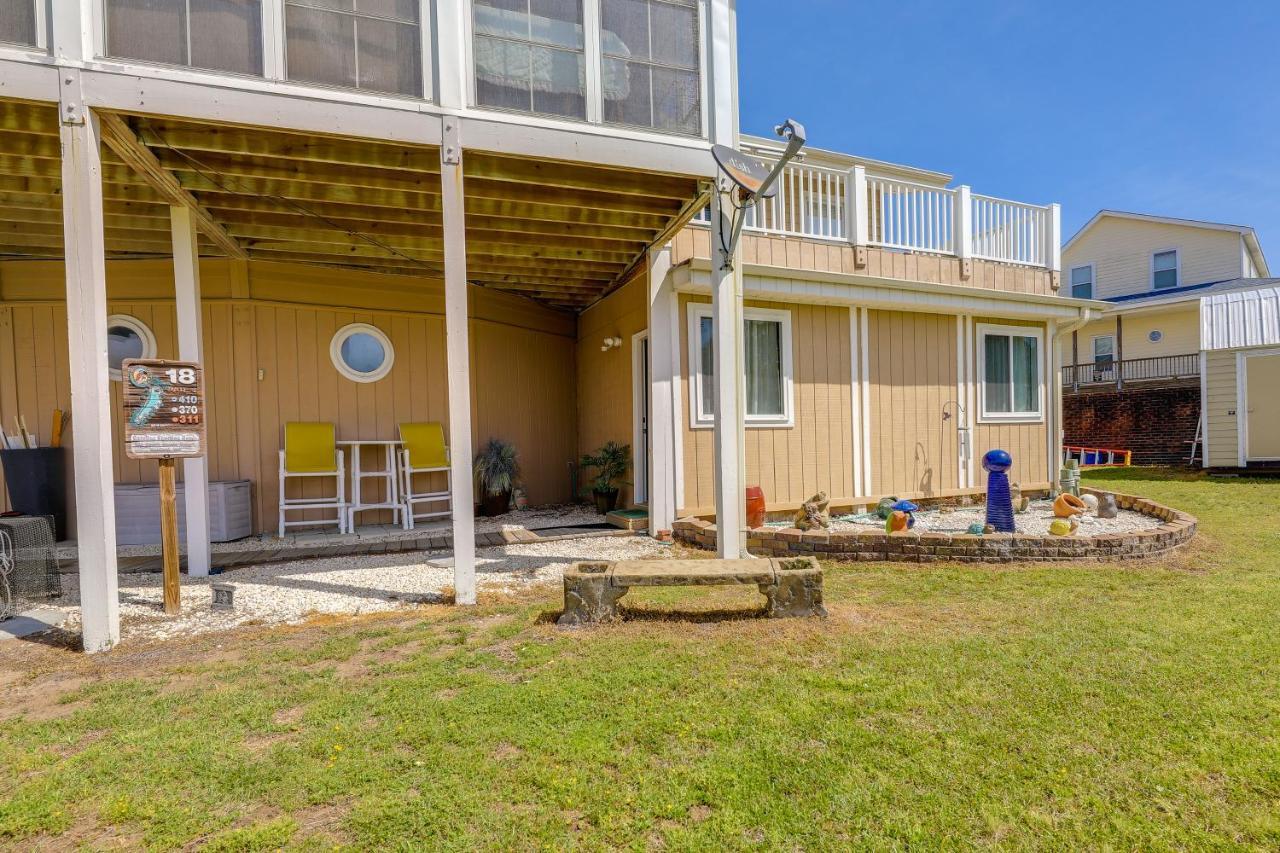 Sneads Ferry Vacation Rental Studio With Water Views Bagian luar foto