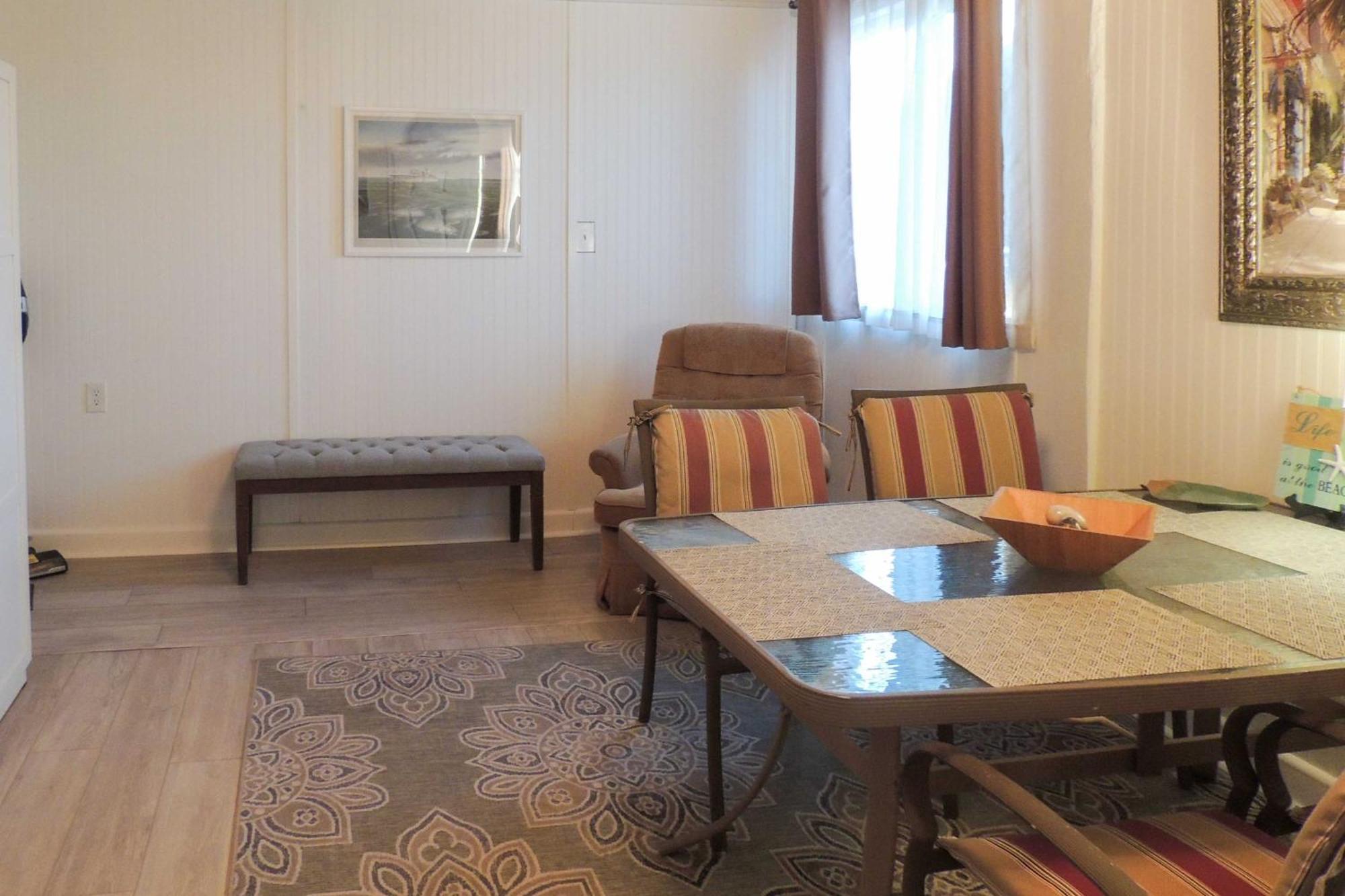 Sneads Ferry Vacation Rental Studio With Water Views Bagian luar foto